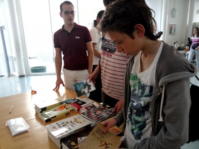 Wein2016 - choosing prizes2.jpg